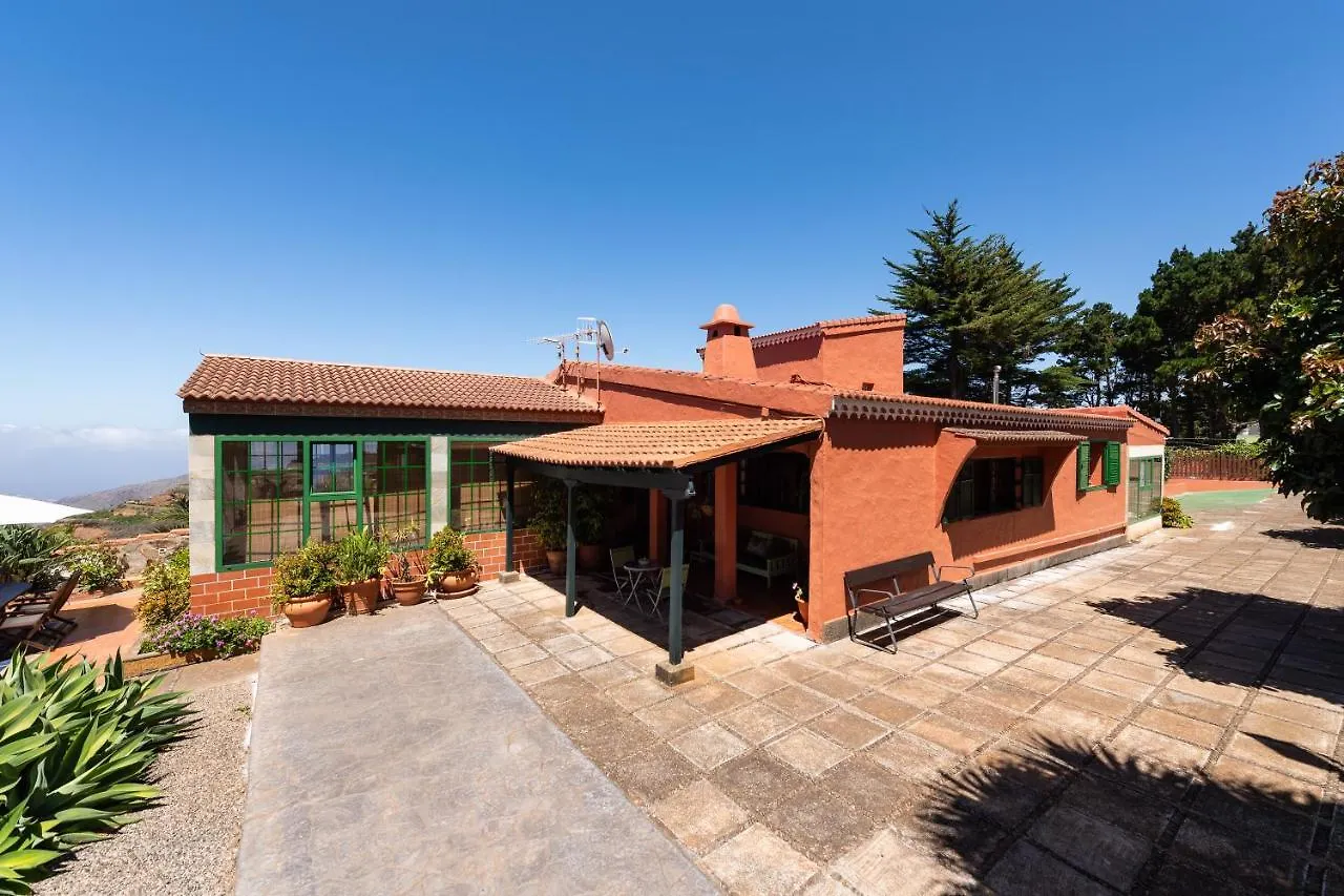 Villa Rural EL Poleo D&R con Piscina Climatizada Privada y Solárium Pico de Viento