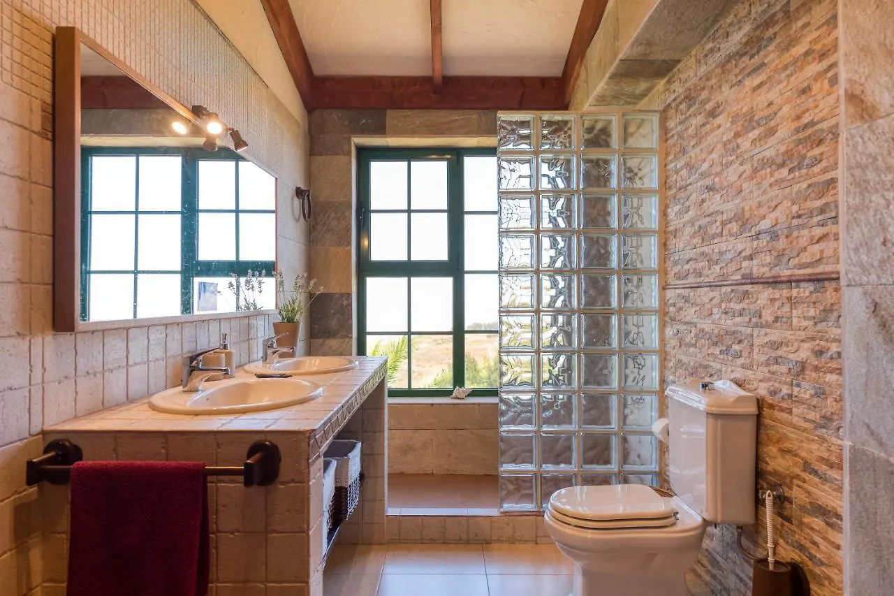 Villa Rural EL Poleo D&R con Piscina Climatizada Privada y Solárium Pico de Viento
