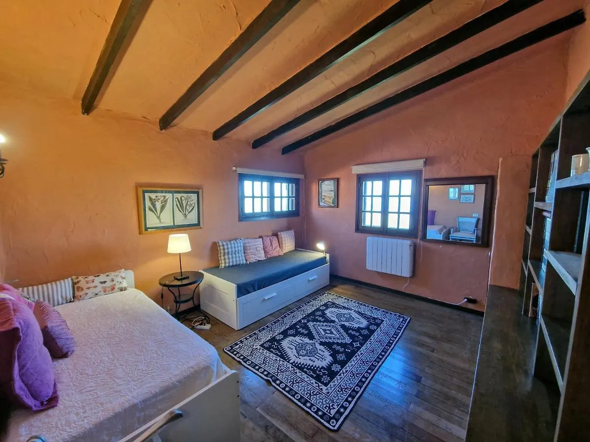 Villa Rural EL Poleo D&R con Piscina Climatizada Privada y Solárium Pico de Viento